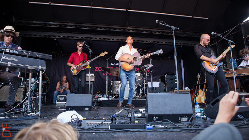 Douwe Bob sluit Zomer op het Plein af