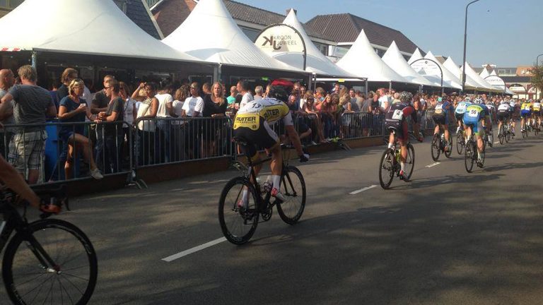 Anita Meijer in Grand café De Heeren tijdens Tour de Waard ?