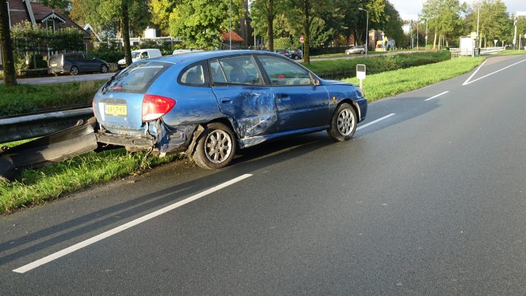 Veel blikschade bij eenzijdig ongeval op Noordervaart