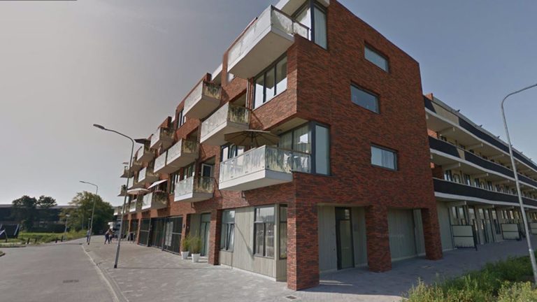 Gemeente Langedijk wil paaltjes plaatsen bij Broekerplein
