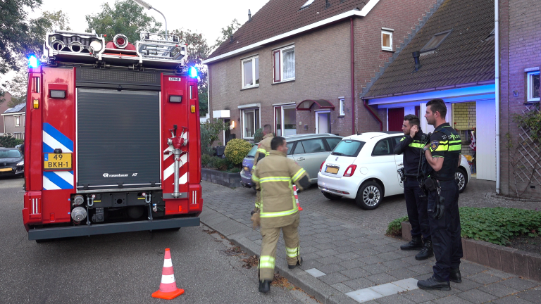 Drie personen onwel in woning in Zuid-Scharwoude