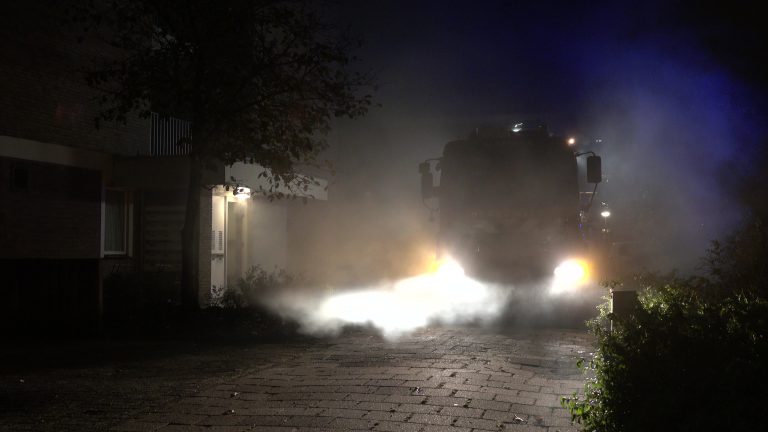 Vermoedelijke brandstichting in portiek flat Koelmalaan