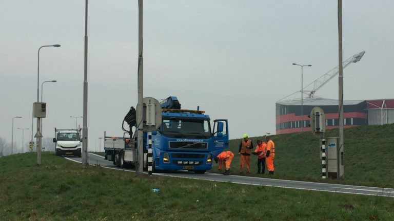 Doseerlicht bij Boekelermeer Alkmaar moet zorgen voor minder drukte op rotonde