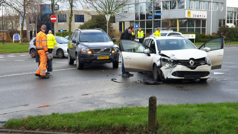 Aanrijding op kruising Rietveldweg – Duikerweg in Heerhugowaard