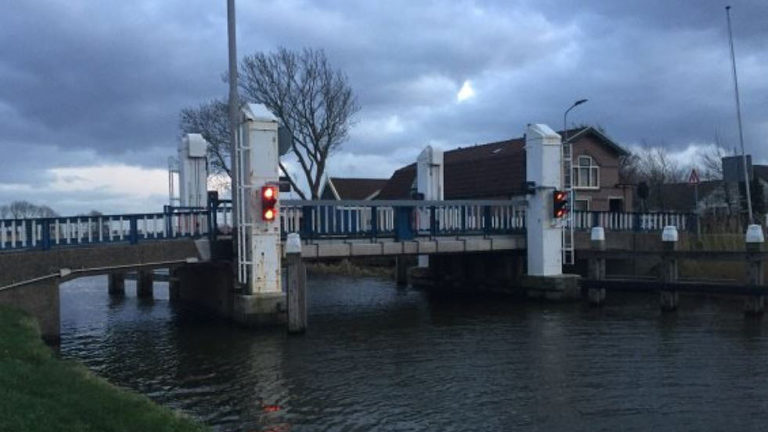 Hefbrug Oterleek op 20 april tussen 09:00 en 12:00 dicht voor autoverkeer