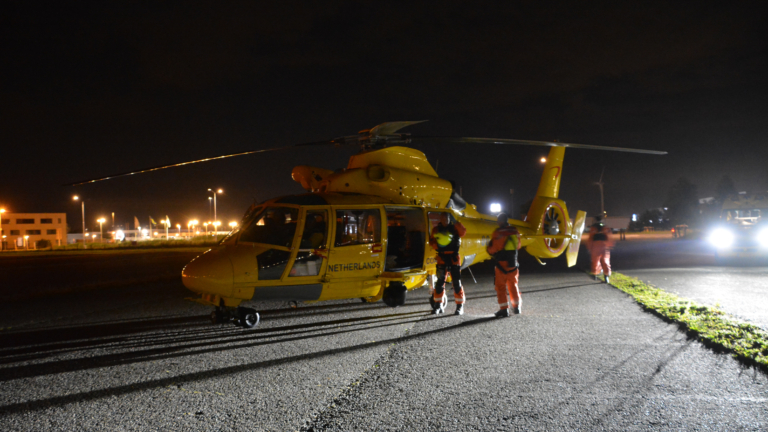 Patiënt met SAR-helikopter vanaf booreiland naar Alkmaar gevlogen