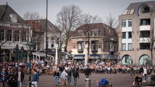 Tiener langer vast voor poging doodslag op Alkmaars Waagplein