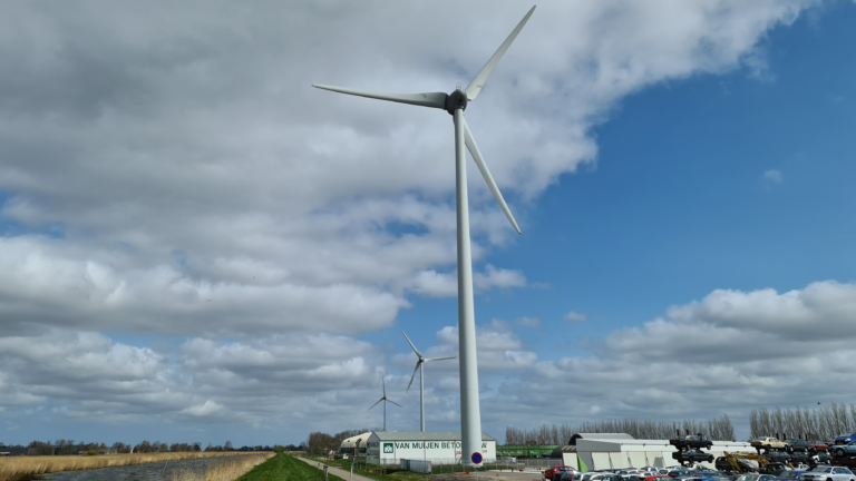 Omwonenden windturbines Park van Luna krijgen geen schadevergoeding