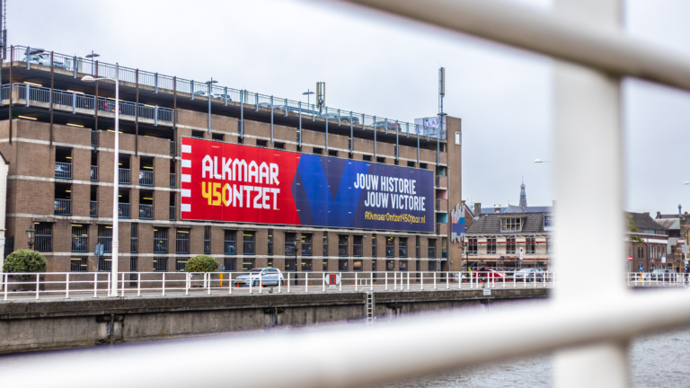 Dan toch een slotfeest voor Alkmaar Ontzet: “Erg blij dat het gelukt is” 🗓