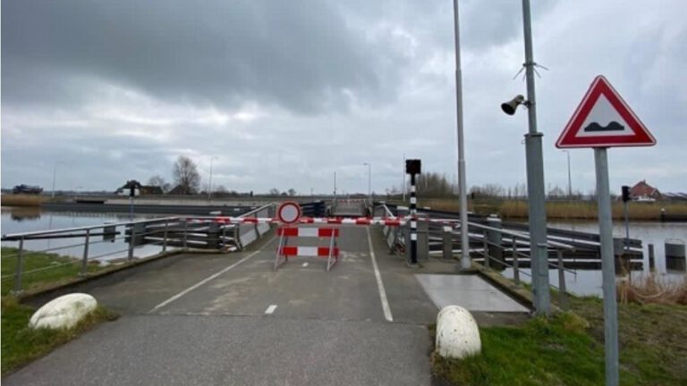 Omfietsen in herfstvakantie: beruchte ‘brug der zuchten’ hele week afgesloten