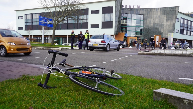Aanrijding op Zuidtangent in Heerhugowaard: fietser raakt gewond