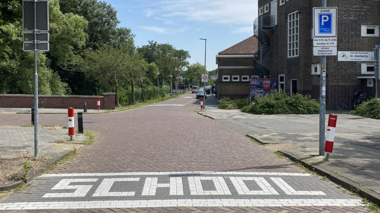 Veilige schoolzones in heel Alkmaar; kruising bij St. Adelbertus op de schop
