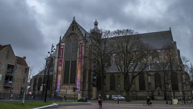 Dompel je onder in baby’s en kraamtijd: babyfestival ‘Kleine Wonderen’ in Alkmaarse Grote Kerk 🗓