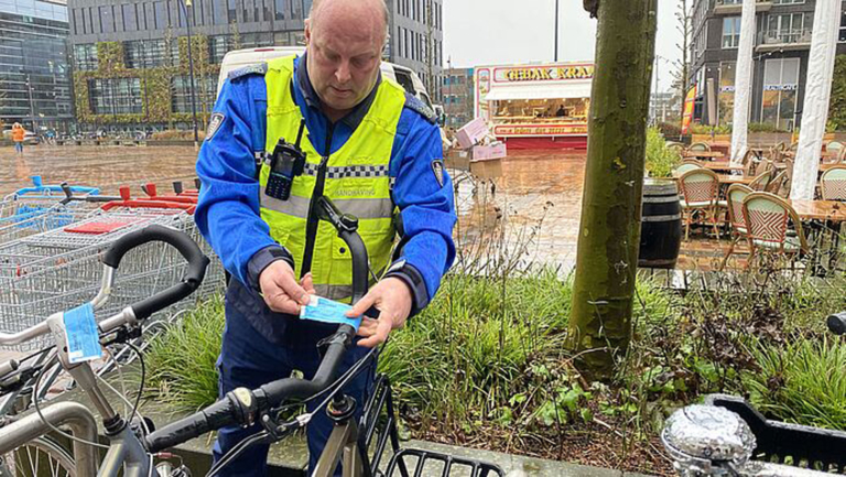 Gemeente Dijk en Waard gaat weer op fietswrak- en weesfietsstrooptocht