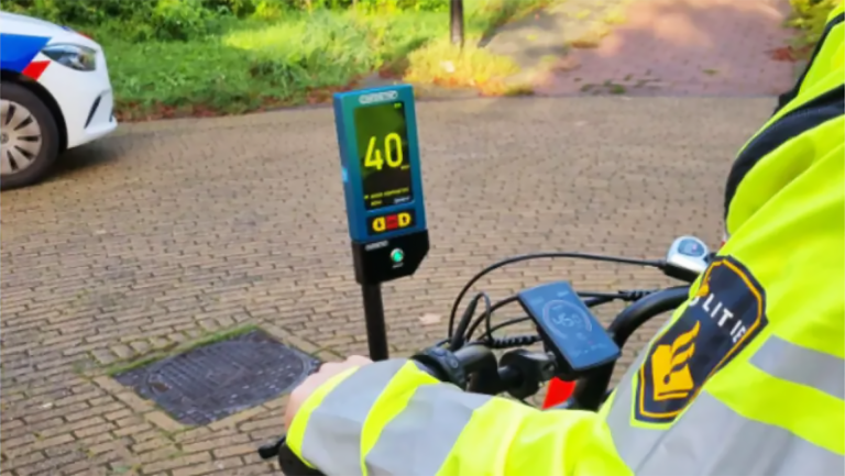 Veel mis tijdens e-bike controle op Stationsweg in Heerhugowaard