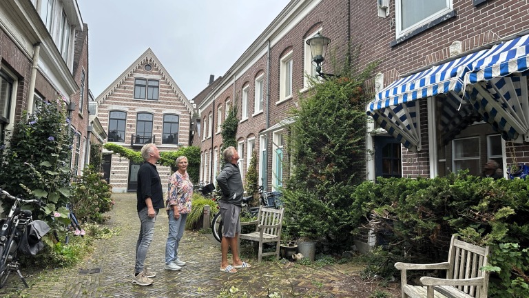 Ook gemeente Alkmaar wil niet tornen aan lantaarns: “Wij zien de waarde”