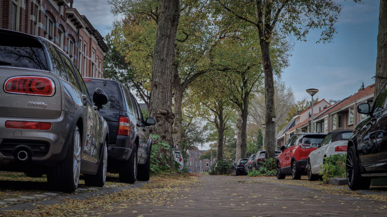 Alkmaar honoreert wens bewoners Jaagpad: ook zij mogen parkeervergunning Schermereiland aanvragen