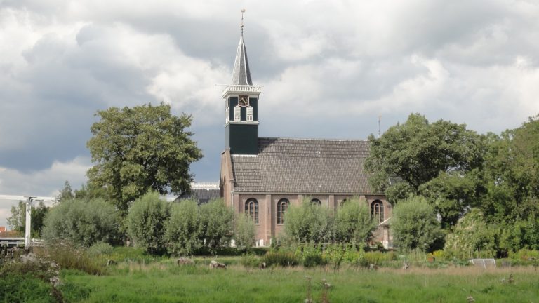 Stand-up comedy in de dorpskerk van Grootschermer 🗓