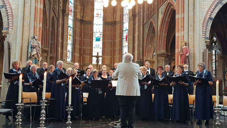 Jubileumconcert van Alkmaars Slavisch koor Bjerjozka in Sint Laurentiuskerk 🗓