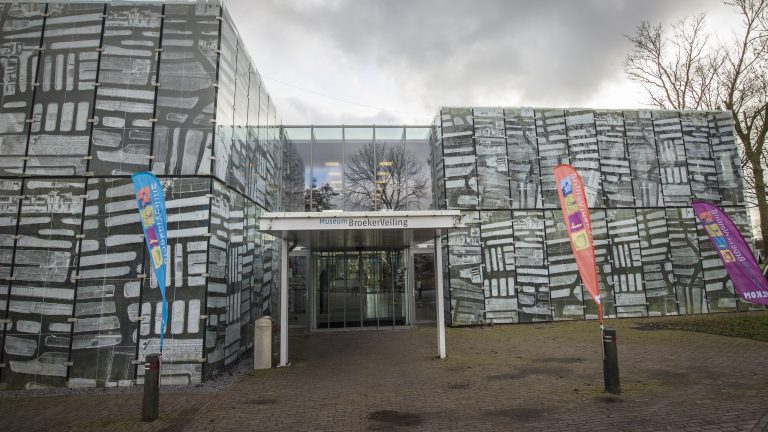 Museum BroekerVeiling organiseert tijdens Boekenweek themadag ‘Je moerstaal’ 🗓