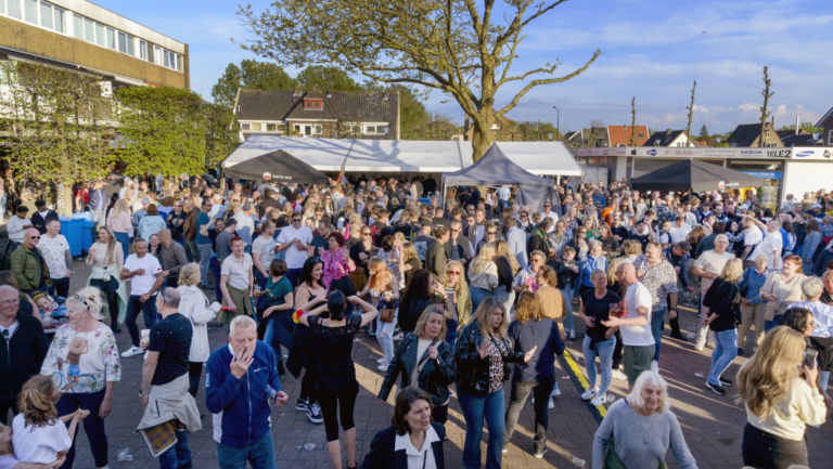 Bevrijdingspop Heerhugowaard op Raadhuisplein met bomvol programma 🗓