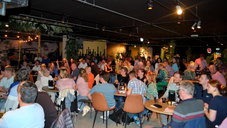 Vijfde editie van Charlotte’s Pubquiz voor kankeronderzoek in The Boules Club 🗓