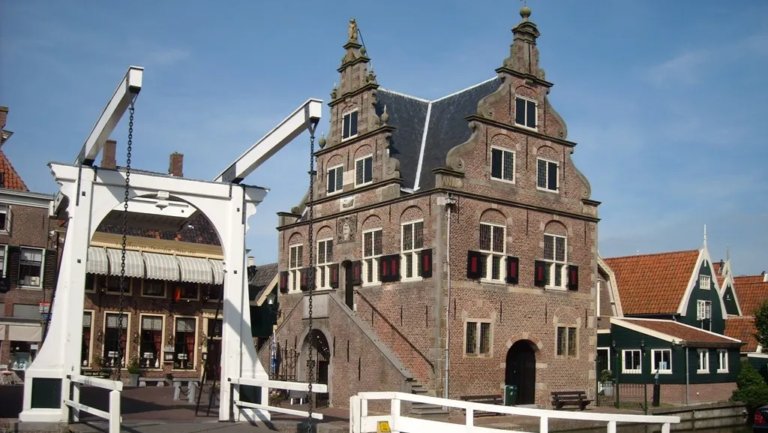 Zomerse magie op het water: Tuingrachtconcert De Rijp 🗓