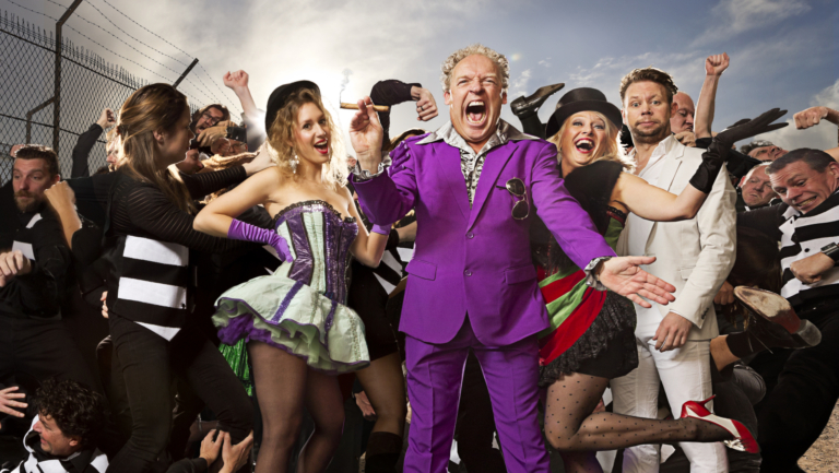 Cool sluit theaterseizoen feestelijk af met Bert Visscher: “Kom dansen dan!” 🗓