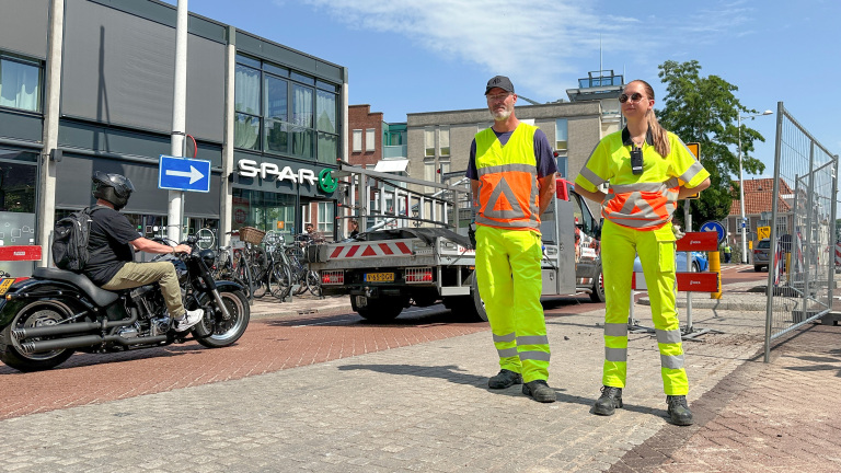 Verkeersregelaars Vondelstraat na aanrijding en mishandeling vervangen door handhavers: “Amsterdam is beter te doen dan Alkmaar”