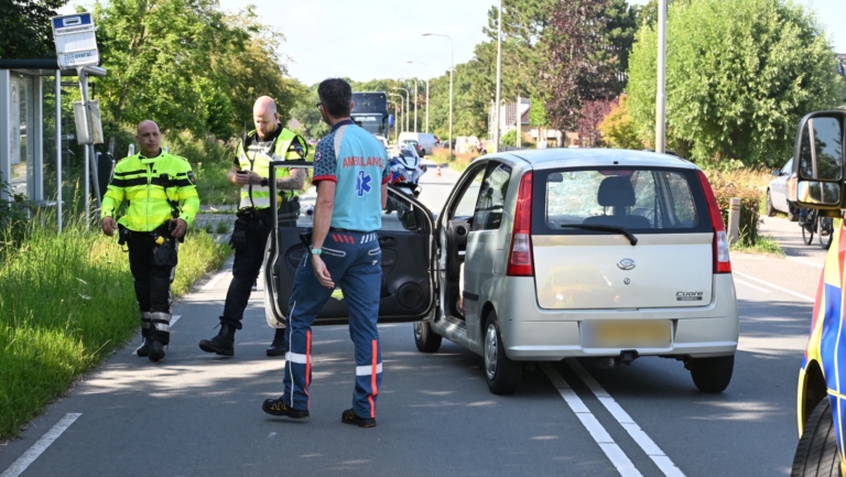 Voetganger gewond bij aanrijding op Herenweg in Egmond-Binnen