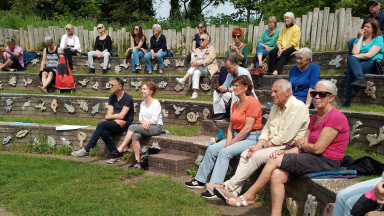 Open Podium in Park de Oude Kwekerij met muziek en verhalen 🗓