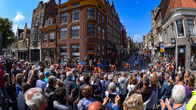 Wielrennen op topniveau: Simac Ladies Tour strijkt neer in Alkmaar 🗓