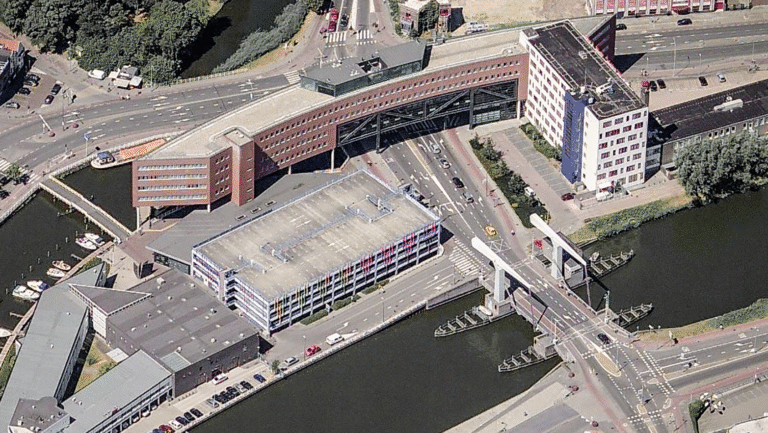 Plaatsen lift parkeergarage Kanaalschiereiland in Alkmaar kost ruim half miljoen