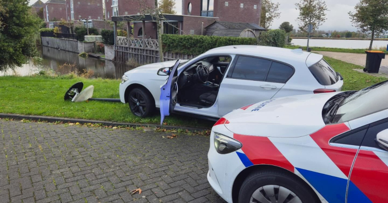 ‘Coureur’ crasht tijdens achtervolging door Heerhugowaard, politie vindt pistool