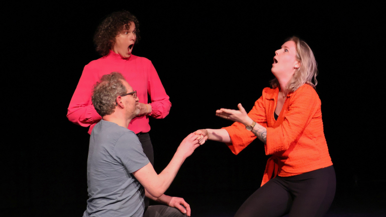 Improtheater Papaver brengt ‘Scènes uit een Huwelijk’ in De oude drukkerij 🗓