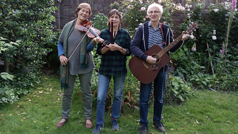 Helmgras brengt Keltische muziek naar Soigné 🗓