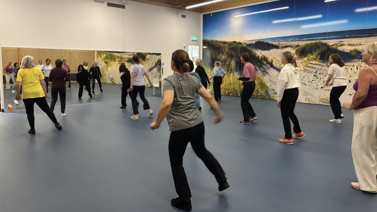 Zumba bij De Beeck: dansen met energie in Bergen 🗓