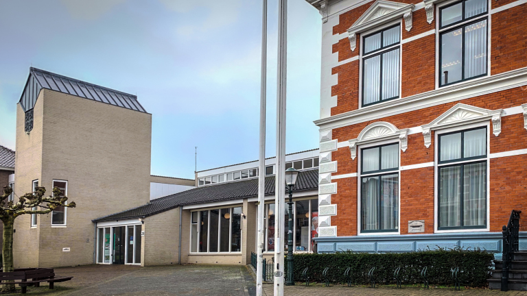 Uitgeest zet stap richting fusie met Castricum en Heiloo, Heemskerk blijft in beeld