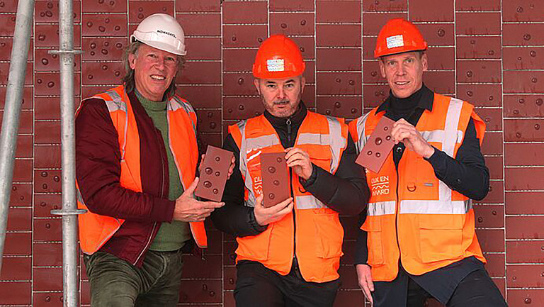 Sierlijk licht en kunst brengen verbinding in nieuwe onderdoorgang Zuidtangent