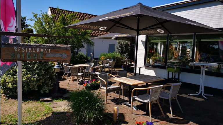 Ierse pubsfeer in Egmond-Binnen: Bodhi & Titus in Muziekcafé Soigné 🗓