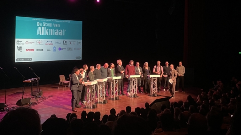 Partijen onder snedige leiding in debat tijdens De Stem van Alkmaar