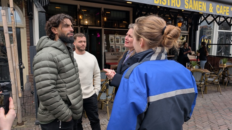 Alkmaarse boa’s gaan seksuele straatintimidatie aanpakken: “Al heel veel reacties gehad”