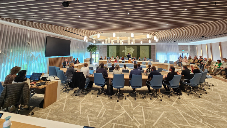 Duidingsdebat Dijk en Waard: unaniem constructieve toon, maar niet gehoord door thuispubliek