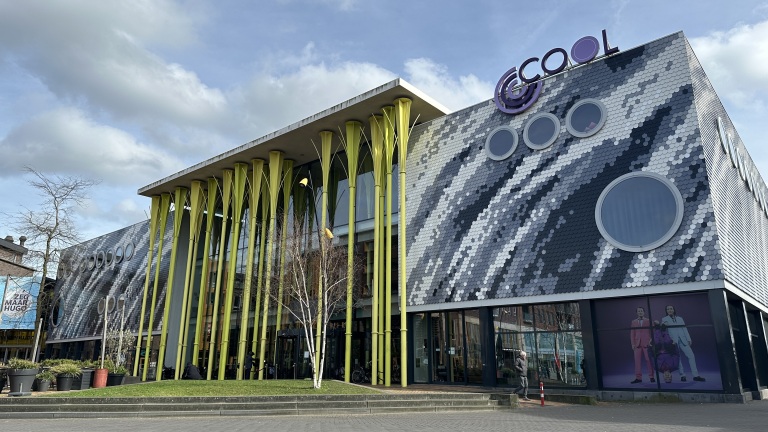 Ontruiming bij Cool Theater na rookontwikkeling, voorstellingen afgelast