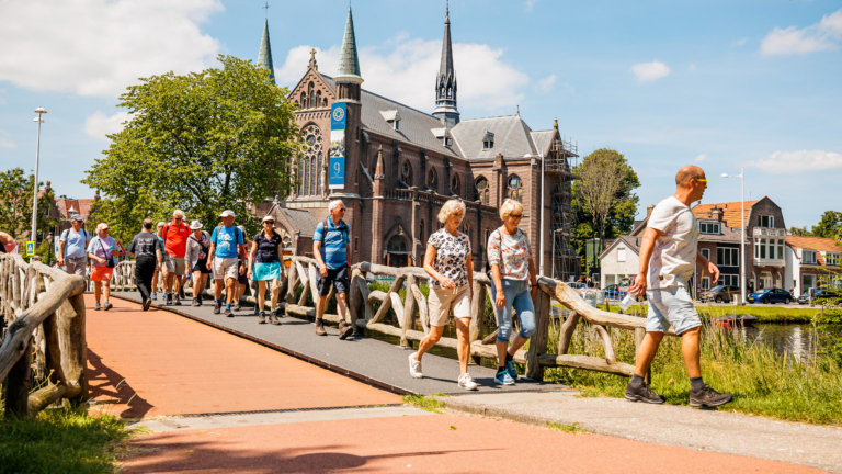 Routes De 4 van Alkmaar : vier dagen wandelen door het Hart van Noord-Holland