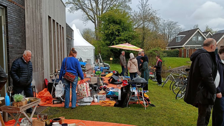Raadsvragen over veelbesproken parkeerboetes bij Heerhugowaardse rommelmarkt