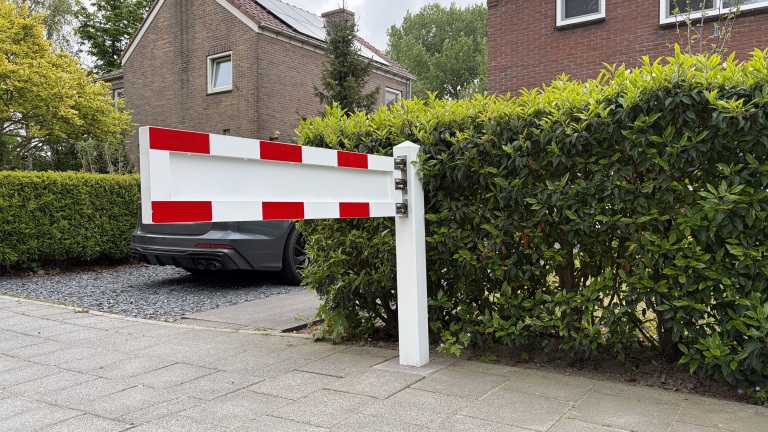 Van de redactie: Alkmaars klaphekje als symbool voor uitgepraat gezag