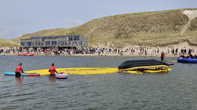 Badeentjesrace voor het goede doel + open dag De Jongens uit Schoorl 🗓
