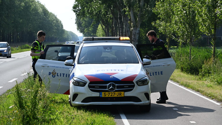 Automobilist aangehouden nadat hij op zijn voorligger botst in Stompetoren