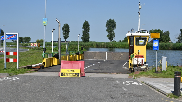 Pontje Akersloot stilgelegd door hitte: voorlopig omrijden via Uitgeest of Alkmaar
